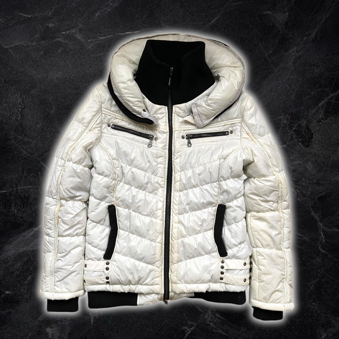 The perfect L.G.B. Bono x Semantic Design style winter jacket.